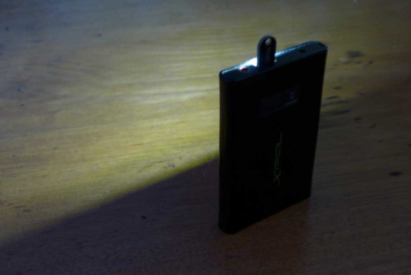 battery-pack-w-mini-usb-led